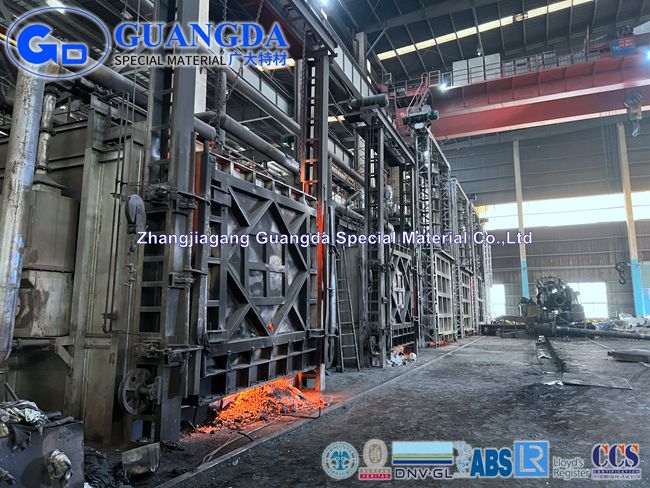 Pièce forgéee lourde laminée à chaud d'axe de grand diamètre, rouleau métallurgique 3 de pièce forgéee de machines